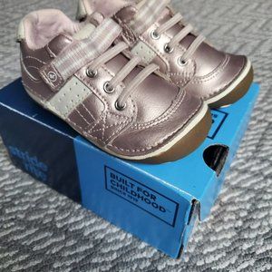 Stride RIte Artie Pink Sneakers US 6